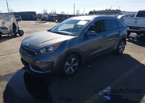 2018 Kia Niro Lx z USA, uszkodzony, nr VIN KNDCB3LC2J5132311